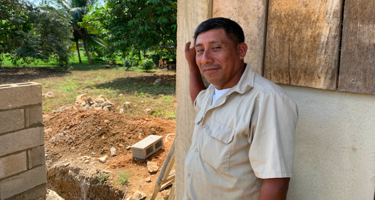 Salvador Salvador - San Pedro Columbia