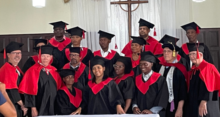 grads 1 CVR Mission milestones - graduation